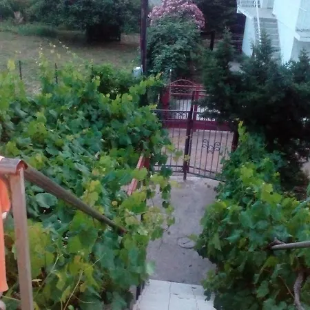 Sutomore Aparts Appartement *
